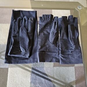 Black Compression Right Arm And Right Hand Gloves XL